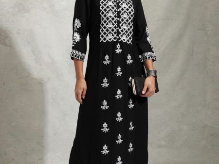 Vishudh Black Floral Embroidered Straight Kurta with Palazzo Sale