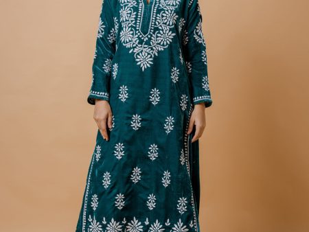 HOUSE OF KARI Ethnic Motifs Embroidered Chikankari Velvet Kurta With Trousers Fashion