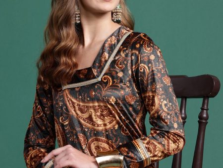 Sangria Velvet Finish Paisley Design Gotta Patti Kurta with Palazzos Online Hot Sale