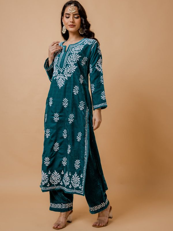 HOUSE OF KARI Ethnic Motifs Embroidered Chikankari Velvet Kurta With Trousers Fashion