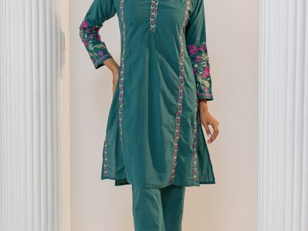 HOUSE OF KARI Floral Embroidered Regular Chikankari Kurta with Trousers Hot on Sale