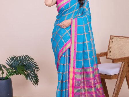 Mitera Checked Saree With Blouse Piece Online