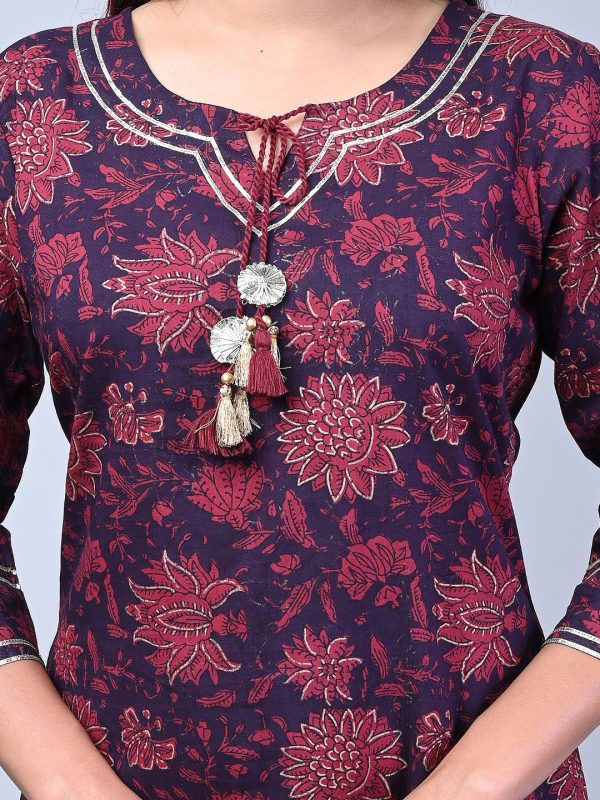 Swasti Women Maroon & Red Floral Printed Floral Kurta on Sale