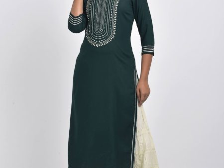 Swasti Women Green Yoke Design Thread Work Floral Kurta Online